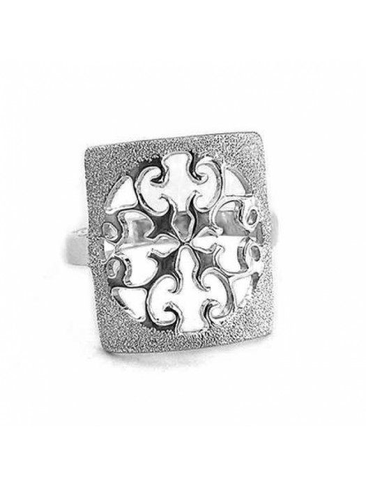 srebrni prsten sa kvadratnom svetlucavom pločom